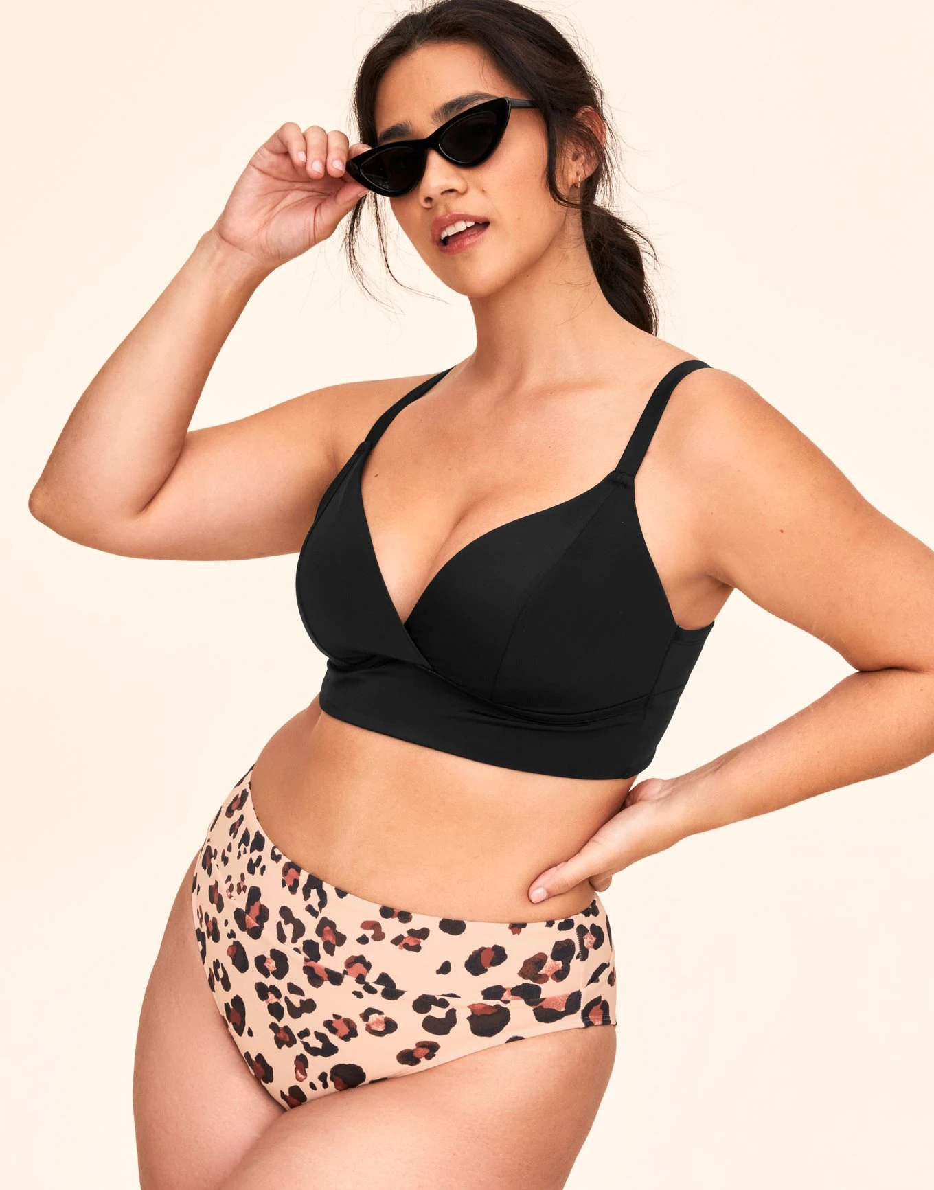 Nina Contour Plus Black 1 Nina Contour Plus Black