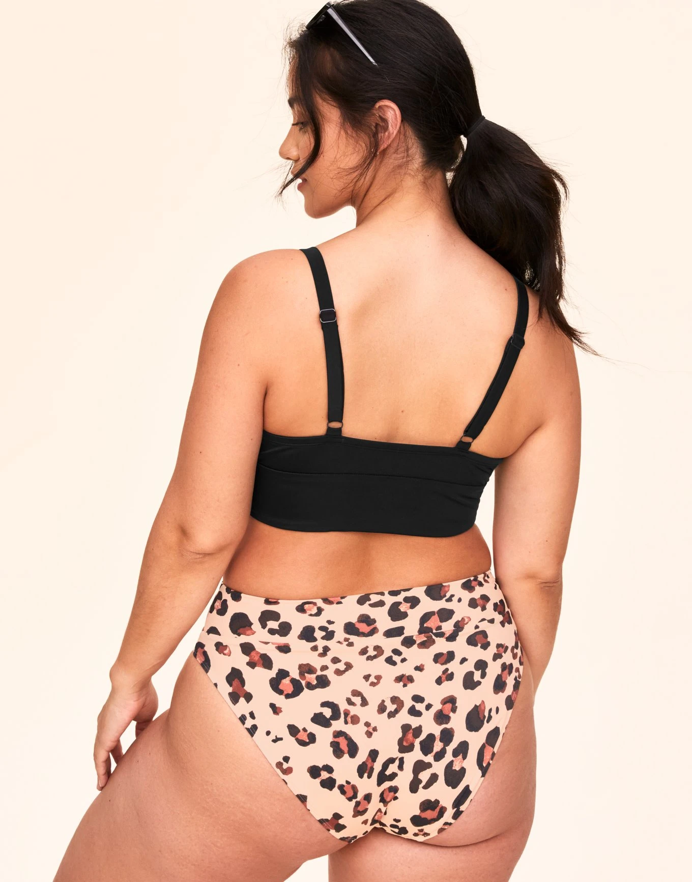 Nina Contour Plus Black 3 Nina Contour Plus Black - Image 3