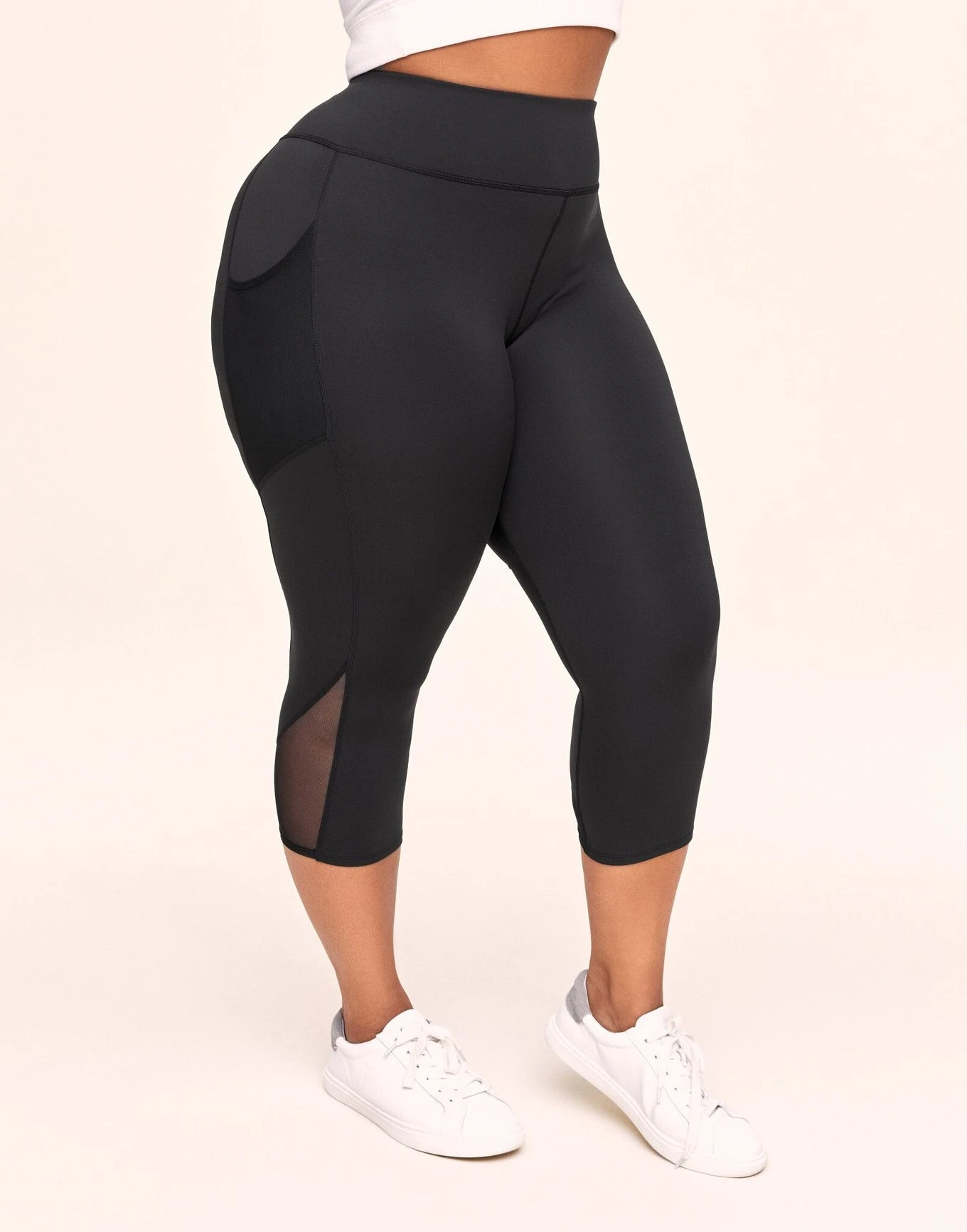 Ava Cozy Crop Plus Black 1 Ava Cozy Crop Plus Black