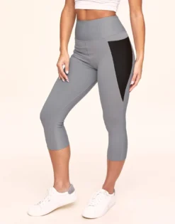 Bailey Brushed Crop Gray