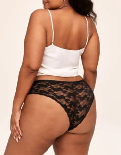 Deirdre Cheeky Plus Black