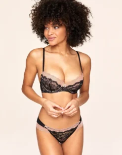 Emanuelly Push Up Black